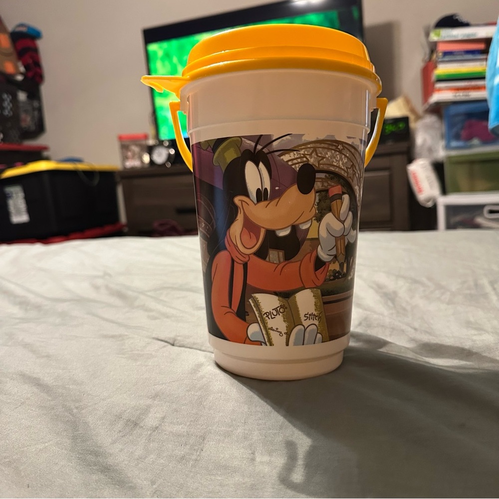 Whirley‎ Disney Vintage Popcorn Bucket Goofy Mickey